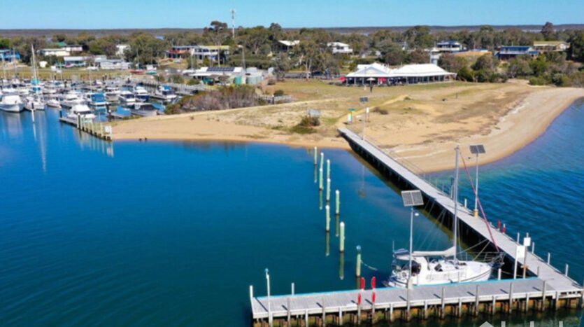 392 National Park Road Loch Sport