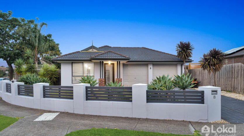 8 Gatestone Road Epping